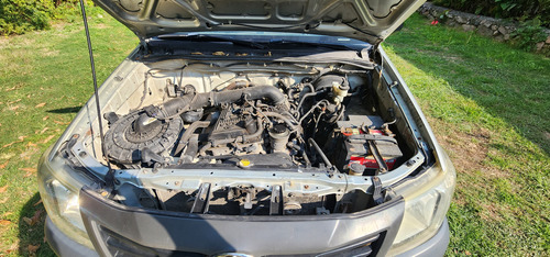 Toyota Hilux 2.7 Cabina Sencilla Mt