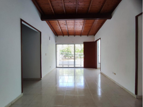 Apartamento En Arriendo En Cúcuta. Cod A10322