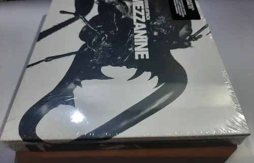 Massive Attack - Mezzanine 20th Anniversary Edition [2cd
