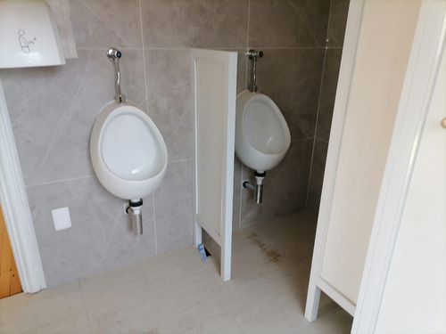 Se Arrienda Gran Casa Comercial 6 Privados Amplios