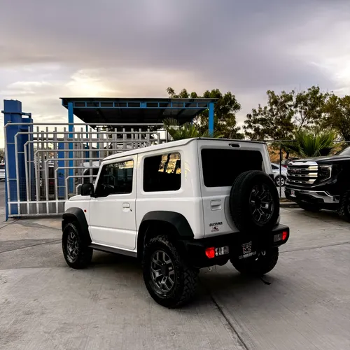 Suzuki Jimny 1.5 Glx Mt
