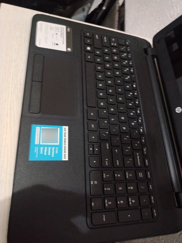 Laptop Touch Amd A8-7410 16ram 500 Hdd Windows 10 (Usado)