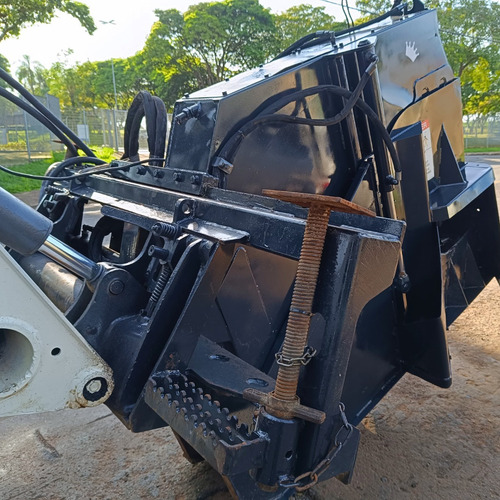 Valetadeira De Asfalto Bobcat Ws24 (ano 2015)