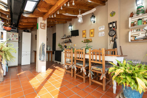 Imagen 2 de 30 de Ph 4 Amb De 141m², Al Frente, Terraza Y Quincho.