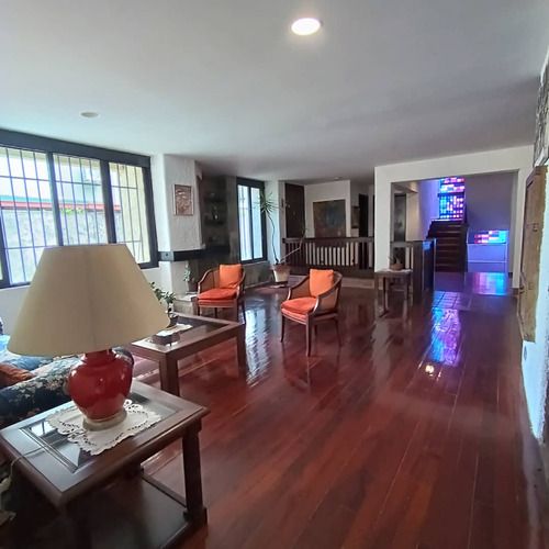 Casa En Venta - Urb. Lomas De Alto Prado