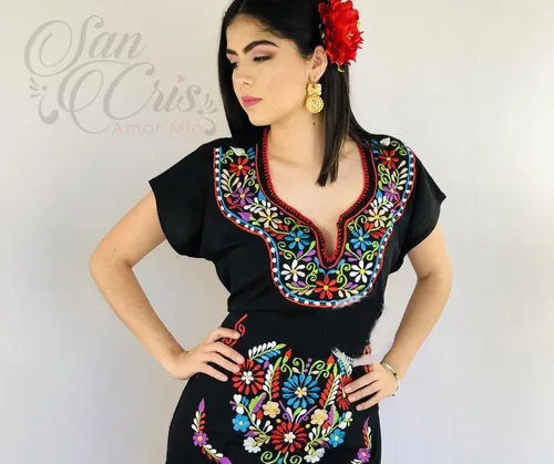 1 Vestido Bordado En Manta Chiapas Tipo Kimono. Unitalla