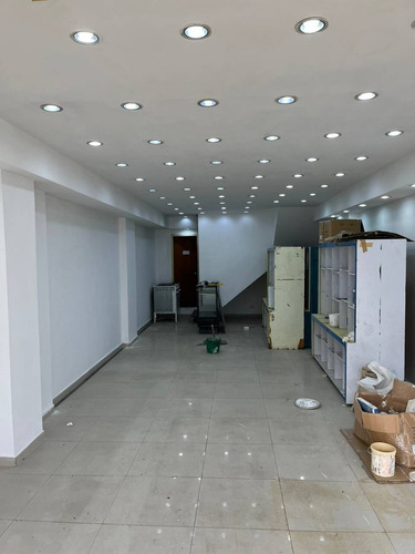 Imagen 4 de 14 de Local En Alquiler Avenida Bolivar
