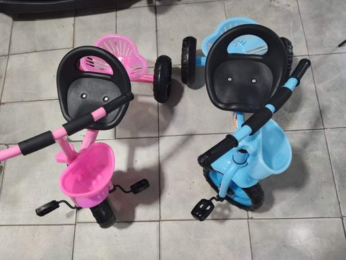 Imagen 2 de 3 de Triciclos De Niño/niña De Metal Oferta Mayor Y Detal