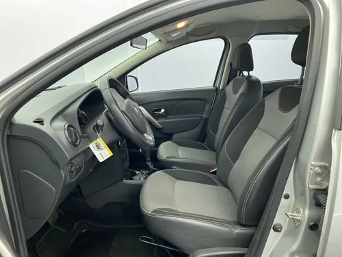Renault Logan 1.6 Intens Bva