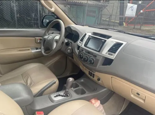 Toyota Fortuner 2.7l 4x2