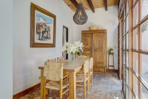 Vive A Pasos De La Parroquia En Una Joya Colonial-centro, San Miguel De Allende