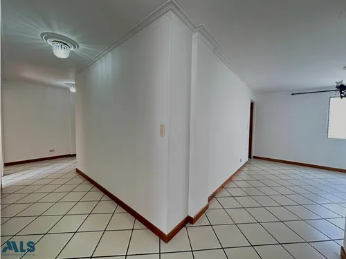 Apartamento Para Reformar En Conquistadores(mls#253300)