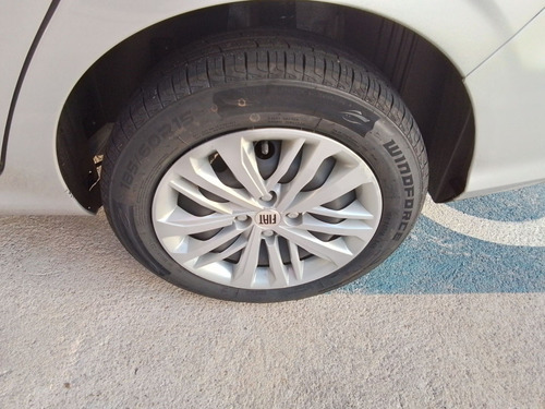 Fiat Cronos 1.0 FIREFLY FLEX DRIVE MANUAL