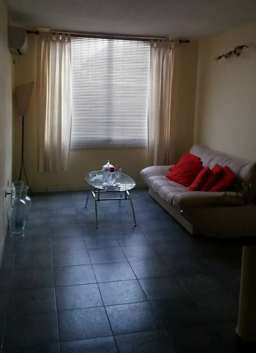 Se Vende Apartamento En Guacara, Residencias Guacara Plaza. (vr)