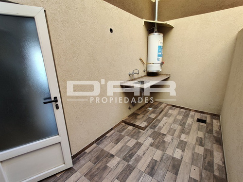 Imagen 2 de 13 de 2 Amb Contrafrente Con 2 Baños Y Patio!! Cochera Opcional - Pieres 900