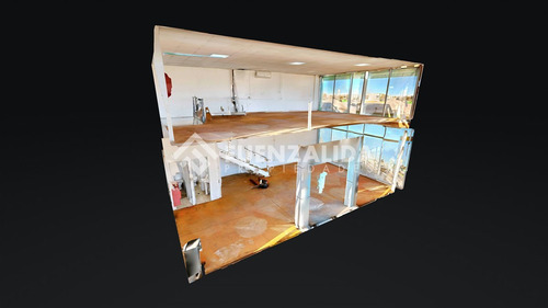 Local Multifuncional En Work Center - 2 Pisos - 156m2