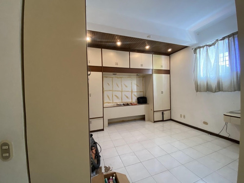 Casa - Altamira - 735 Mts2