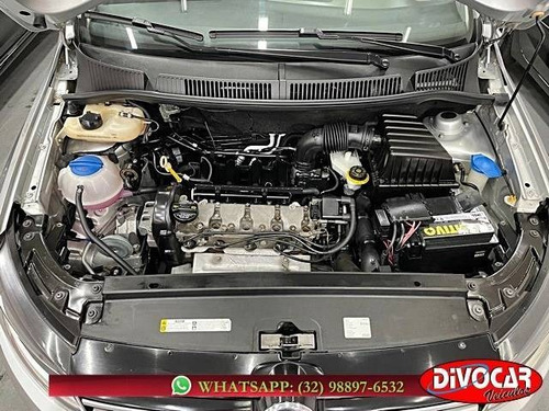 Volkswagen Spacefox 1.6 Msi Comfortline 8v Flex 4p Manual
