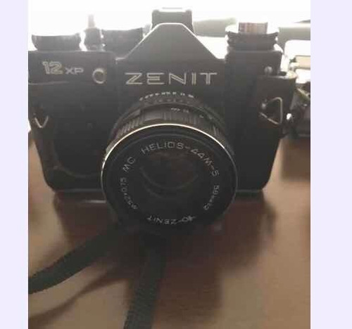 Máquina Fotográfica Zenit