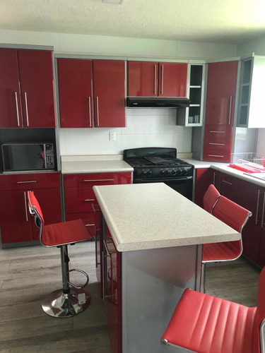 Habitación / Cuarto De Lujo Frente Al Cna