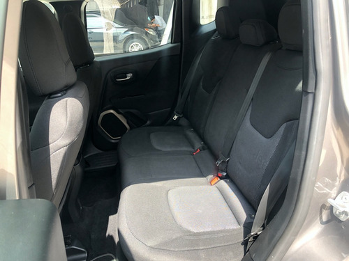 Imagen 8 de 15 de Jeep Renegade Sport Aut 1.8l 2018 Iva Credito Financiamiento