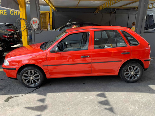 Imagem 2 de 7 de Volkswagen Gol 2001 1.8 5p