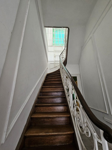 Edificio Entero En Venta Av. Callao Y Av. Córdoba