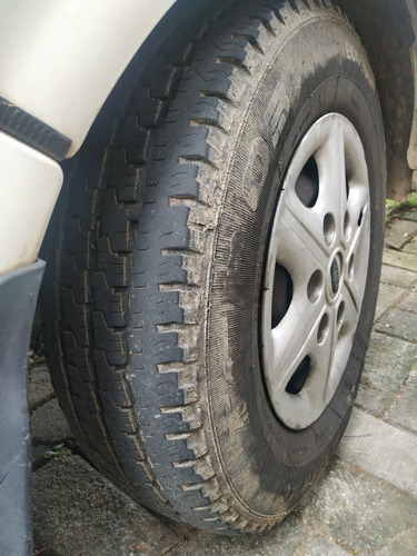 Kia Besta 2000 2.7 Gs 4p