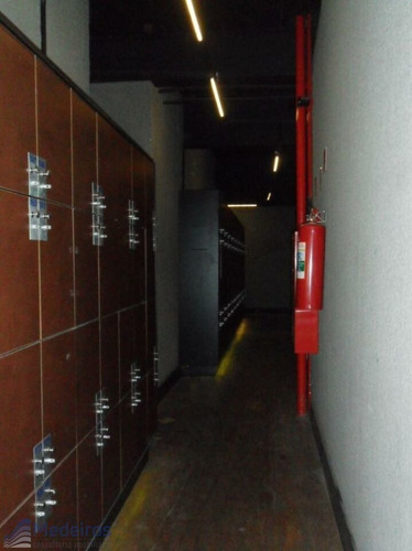 Imagem 12 de 15 de Exclente Loja De Esquina Com 2670,00m2,ao Lado Metrô São Joaquim E Liberdade, Av Liberdade-liberdade - Md1105
