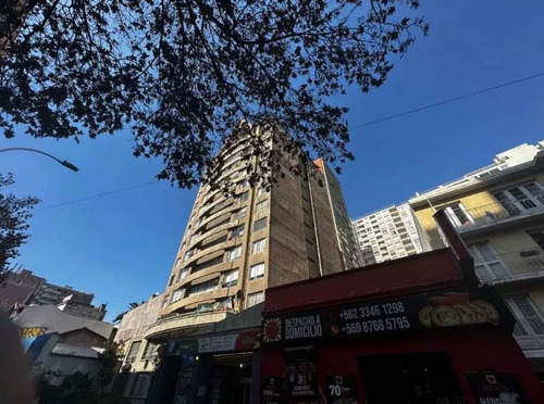 Departamento En Venta De 2 Dorm. En Santiago