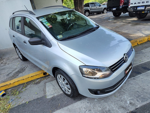 Imagen 8 de 25 de Vw Volkswagen Suran 2010 Comfortline Abasto Motors