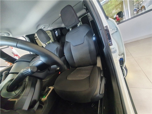 Imagem 8 de 14 de Jeep Renegade 1.8 16v Flex 4p Automático