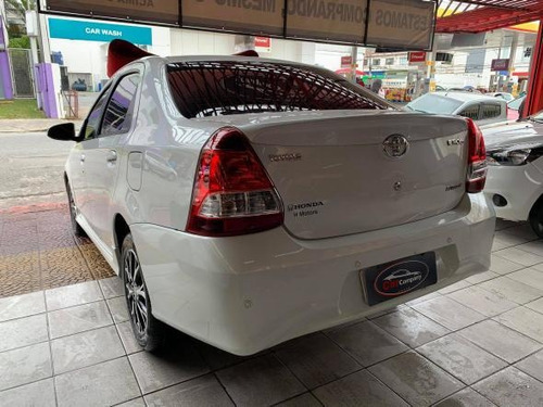 Etios Platinum Sed. 1.5 Flex 16v 4p Aut.