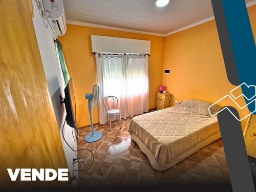 Hermosa Vivienda Familiar En San Jose, Colon, Entre Rios