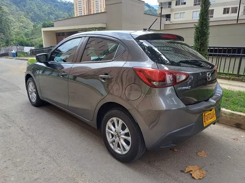 Mazda 2 1.5 turing