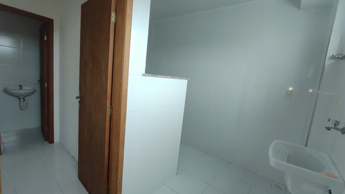 Vendo Excelente Apartamento No Góes Calmon - 3425