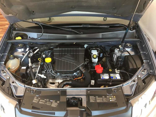 Renault Logan 2016