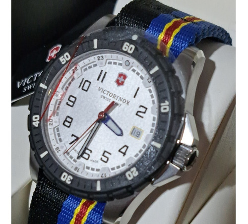 Reloj Victorinox/swiss Army Maverick Nylon Nuevo/original