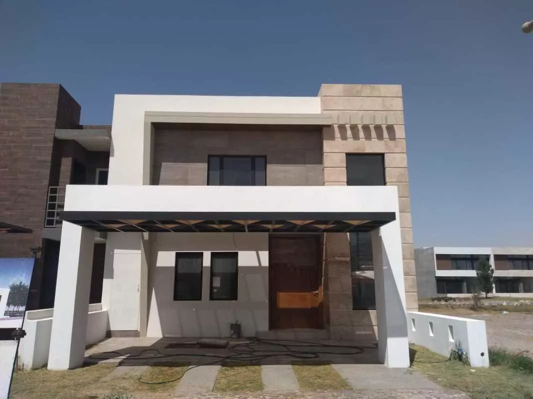 Casa En Venta Ubicada En Altozano La Nueva Laguna En Gòmez Palacio, Durango.