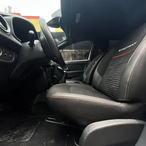 Renault Stepway INTENS MT 1.6CC 2023