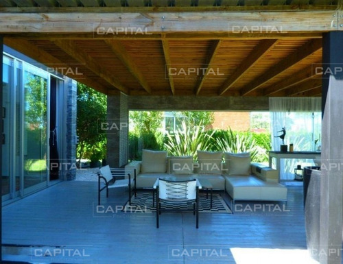 Moderna Casa Playa Mansa - Punta Del Este - 5 Dorm.-ref:25132