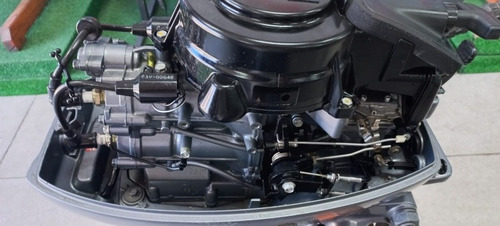 Imagem 9 de 9 de Motor De Popa Yamaha 15 Hp Semi - Novo 12 X Cartao Credito