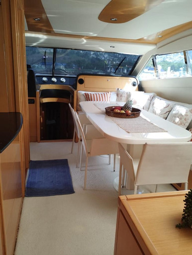 Ferretti 70 - Fly 02x Man 1550hp - 04 Suites