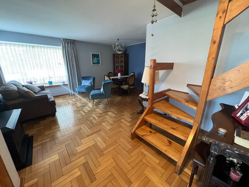 Casa 148mts2 4 D 2 B