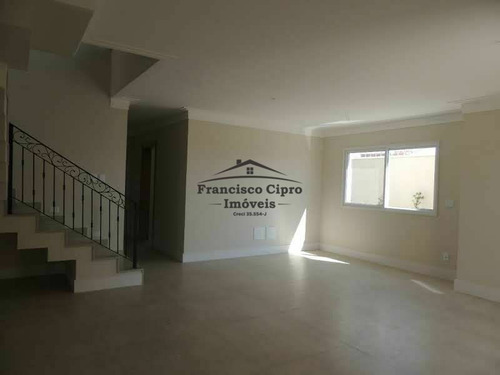 Imagem 6 de 30 de Casa Sobrado À Venda Em Guaratinguetá/sp - Cs468
