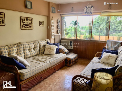 Imagen 4 de 10 de Apartamento En Alquiler En Macuto, Bajada El Playón, Av. La Playa Frente Al Balneario, Residencias Camurichico Edo. La Guaira Aa-mto001