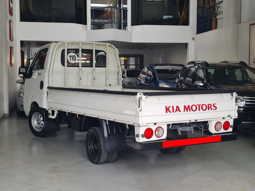 Imagen 6 de 15 de Kia K2500 2017 2.5 Caja