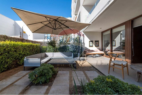 Departamento Con Jardín, 2 Dormitorios
