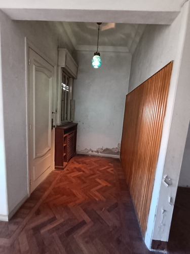 Excelente Casa Padron Único (500m2) A Reciclar