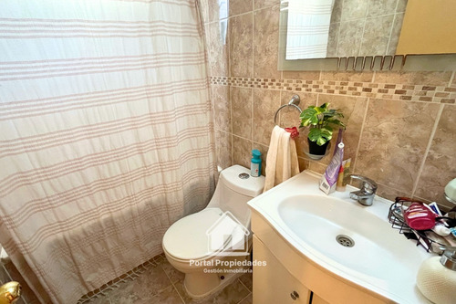 Amplia Casa, 4 Dormitorios, 3 Baños, Peñalolén